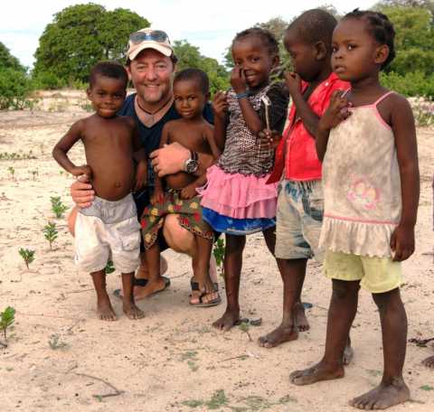 Akilanga Afrique du Sud tourisme voyageur agence de voyages réceptif André Laget a parcouru l'Afrique dans tous les sens en cherchant à rencontrer les populations 