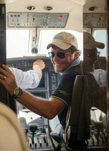 Akilanga Afrique du Sud tourisme voyageur agence de voyages réceptif André Laget est un fan d'aviation et d'avions et prnd lui-même des cours de pilotage