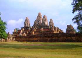 Asie du sud est Cambodge Angkor Khmer Siem Reap Des constructions de pierre monumentales