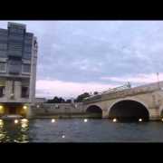 Embedded thumbnail for Mon trip à Paris en bateau-mouche