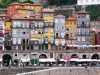 Europe Portugal Porto Douro Les maisons et commerces du bord de l'eau