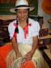 Equateur le tressage du fameux panama dans un atelier de Cuenca