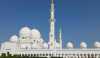 Golfe Emirats Arabes Unis (EAU) (UAE) La mosquée d'Abu Dhabi : des bulbes et minarets immaculés