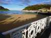 Espagne pays basque espagnol Euskadi Guipuzcoa Cantabrique San Sebastian Concha plage Igeldo Urgull baie Rayons de soleil d'hiver s'étirant sur la plage de la Concha à San Sebastian au pays basque espagnol 